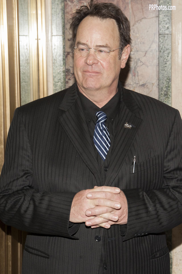 Snl Legend And Comedy King Dan Ackroyd Know How To Sketch Howard Stern