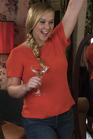 Amy Schumer Gets a Magical Makeover in New Trailer